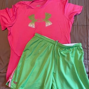 Women’s UA shirt/shorts